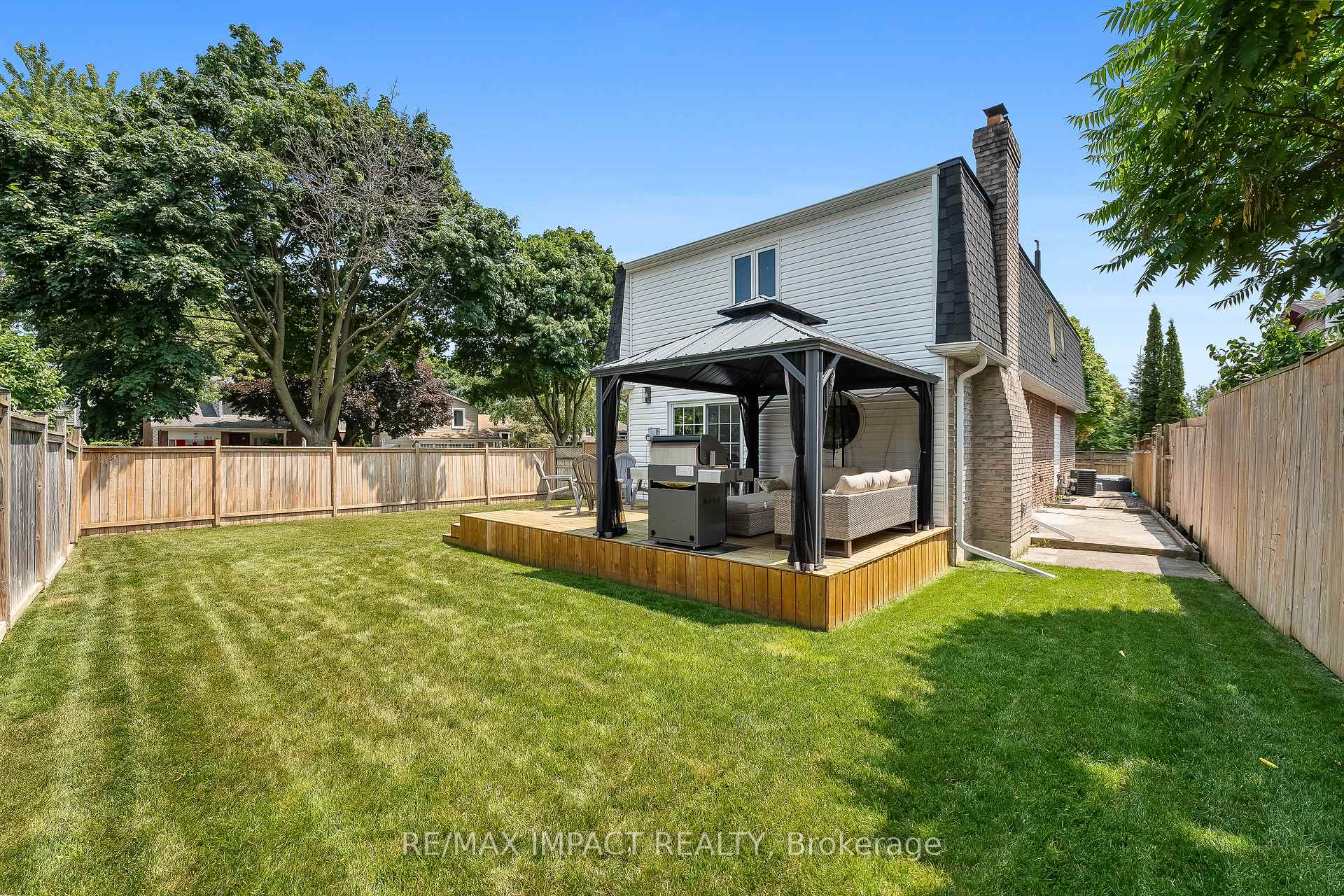 Photo 36 of 117 Roser Crescent, Clarington, Bowmanville — HOMEH