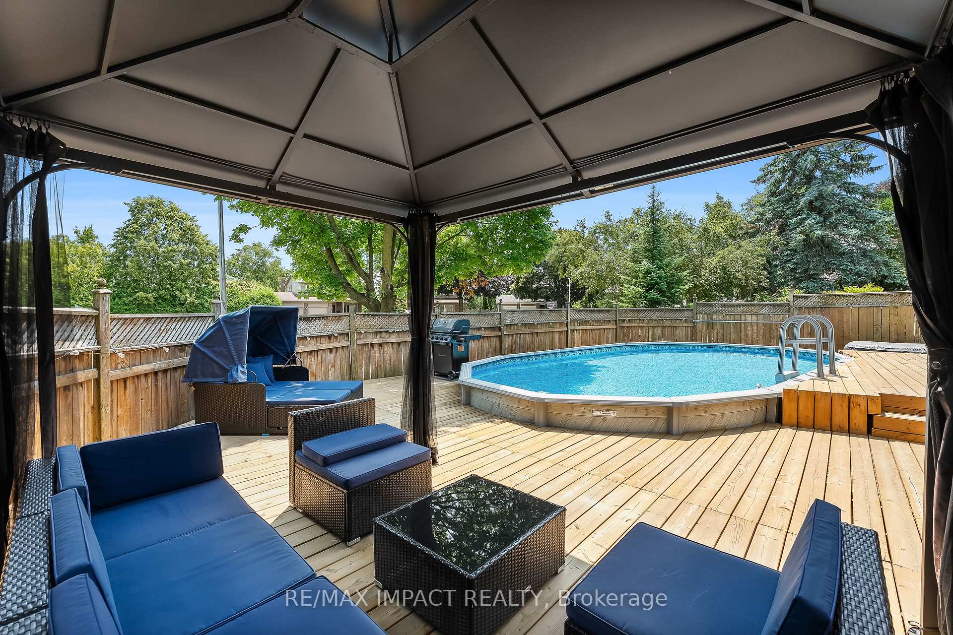 Photo 34 of 117 Roser Crescent, Clarington, Bowmanville — HOMEH