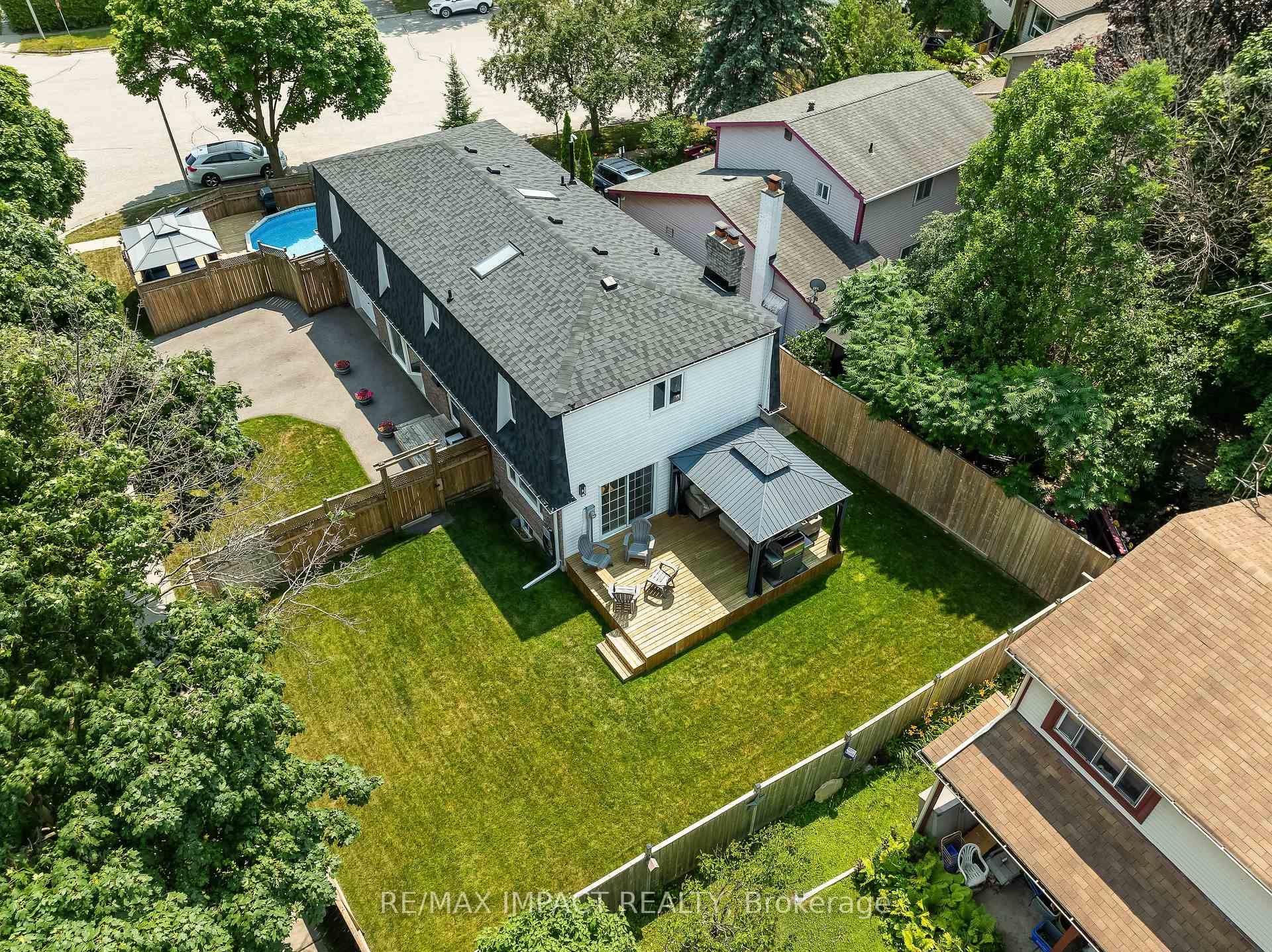 Photo 31 of 117 Roser Crescent, Clarington, Bowmanville — HOMEH