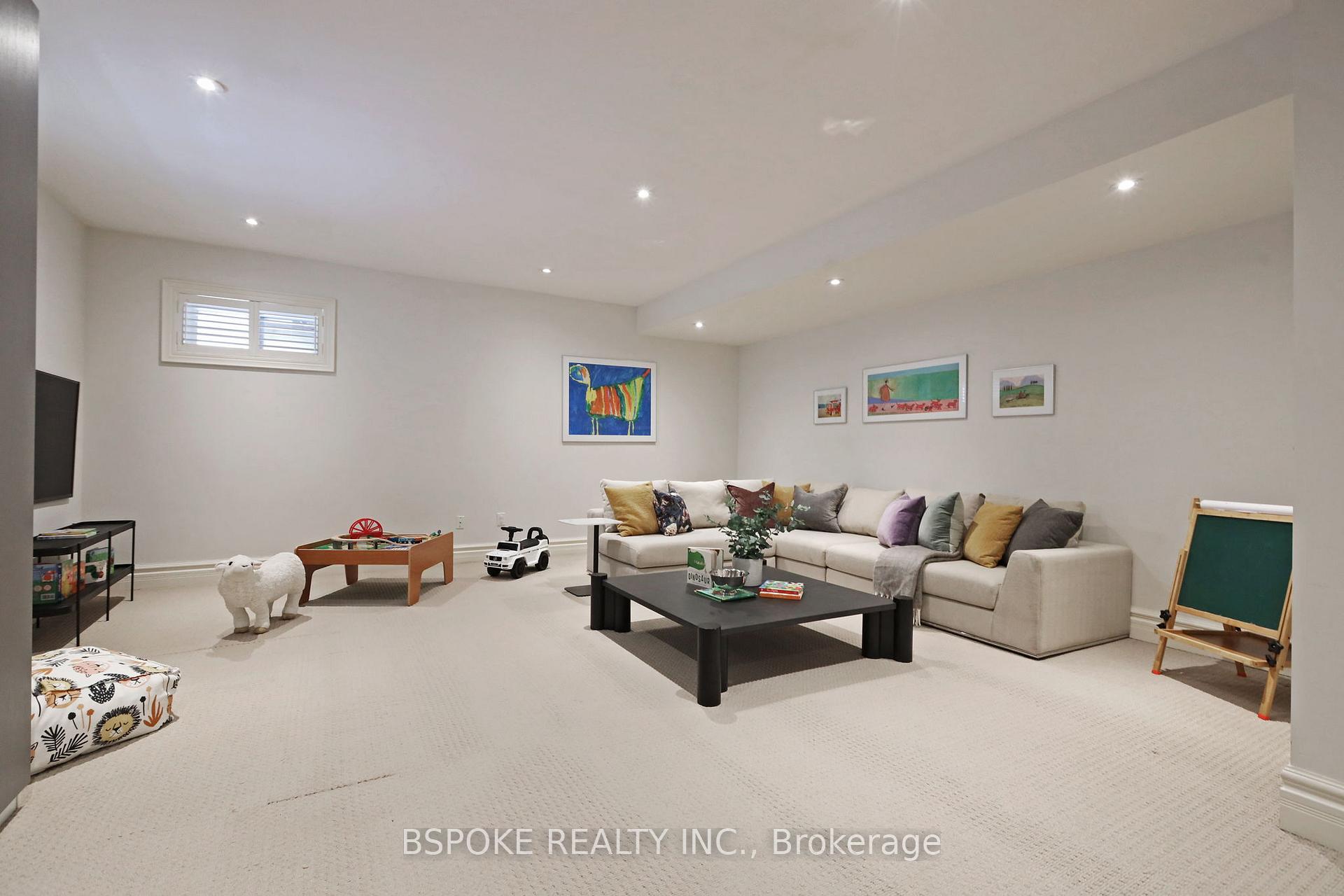 Photo 28 of 324 Woodmount Avenue, Toronto, East York — HOMEH