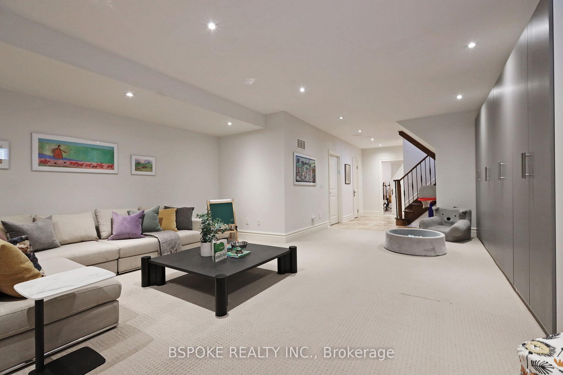 Photo 13 of 324 Woodmount Avenue, Toronto, East York — HOMEH