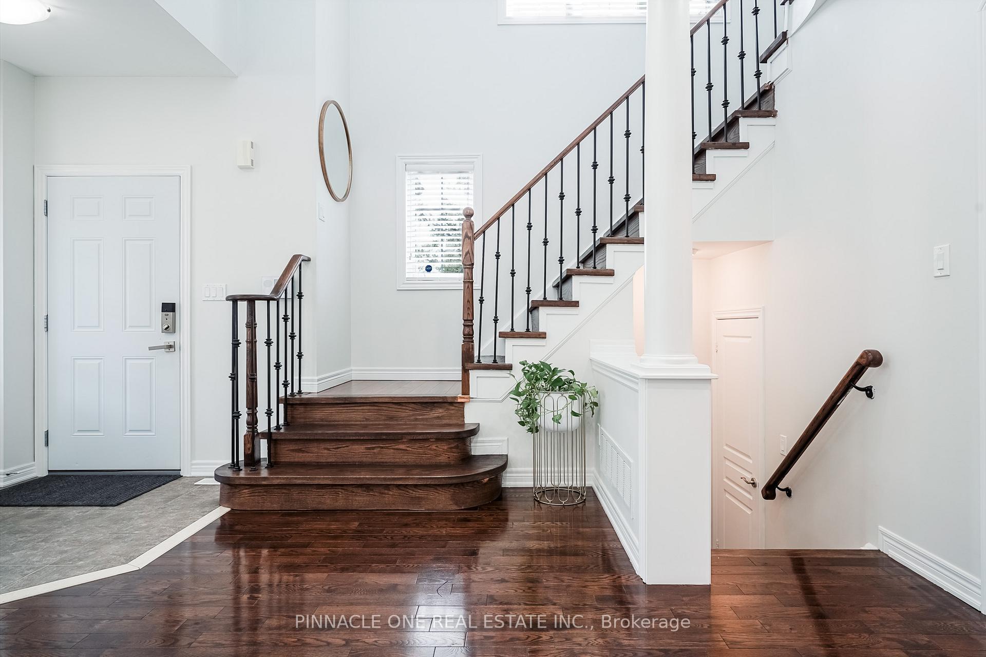 Photo 5 of 2 Marriner Crescent, Ajax, Northeast Ajax — HOMEH
