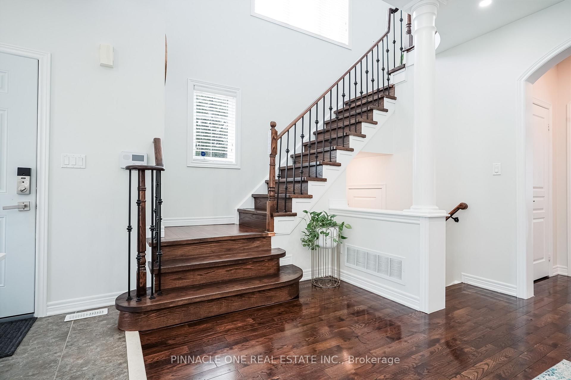 Photo 15 of 2 Marriner Crescent, Ajax, Northeast Ajax — HOMEH