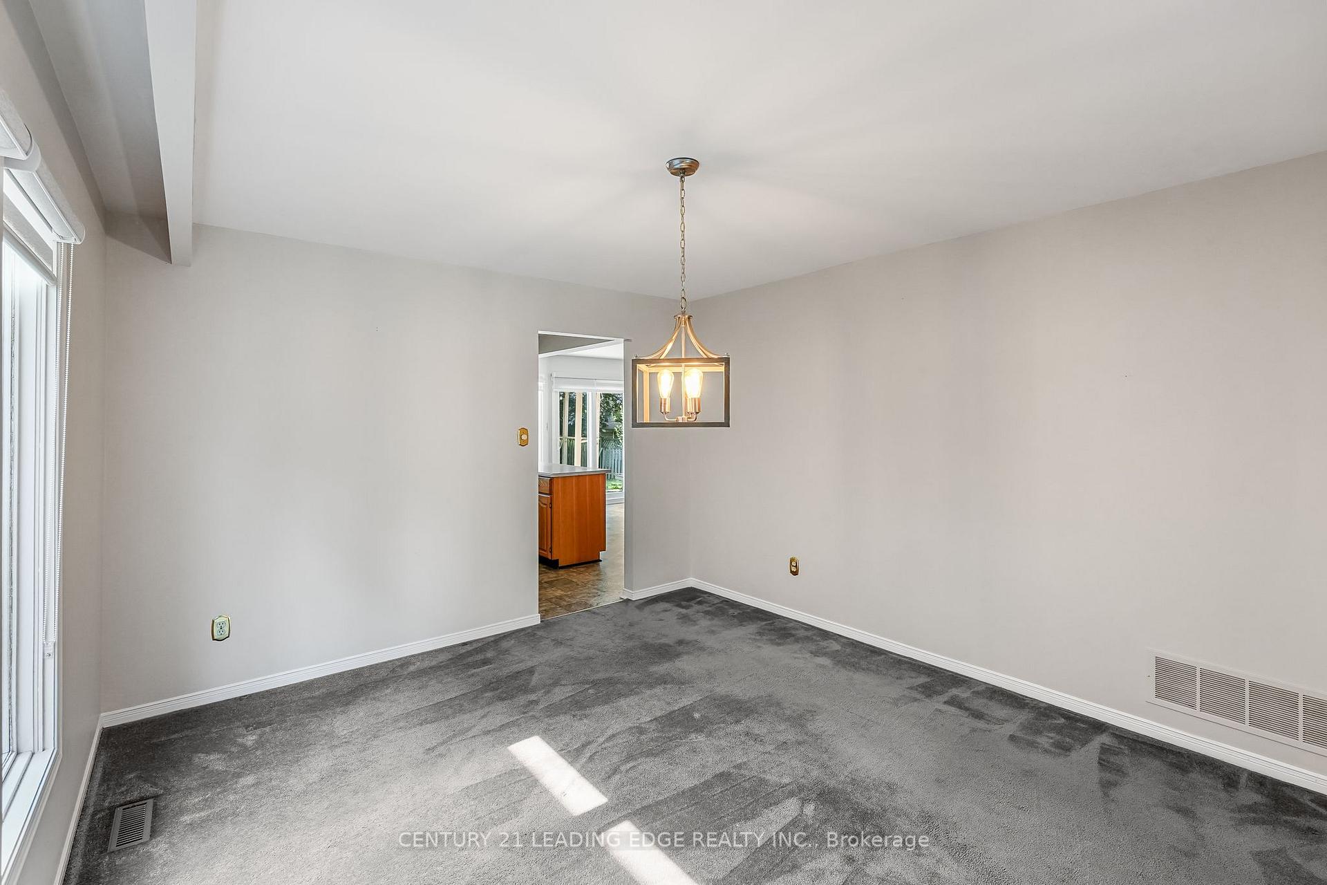 Photo 5 of 34 Henderson Drive, Whitby, Pringle Creek — HOMEH