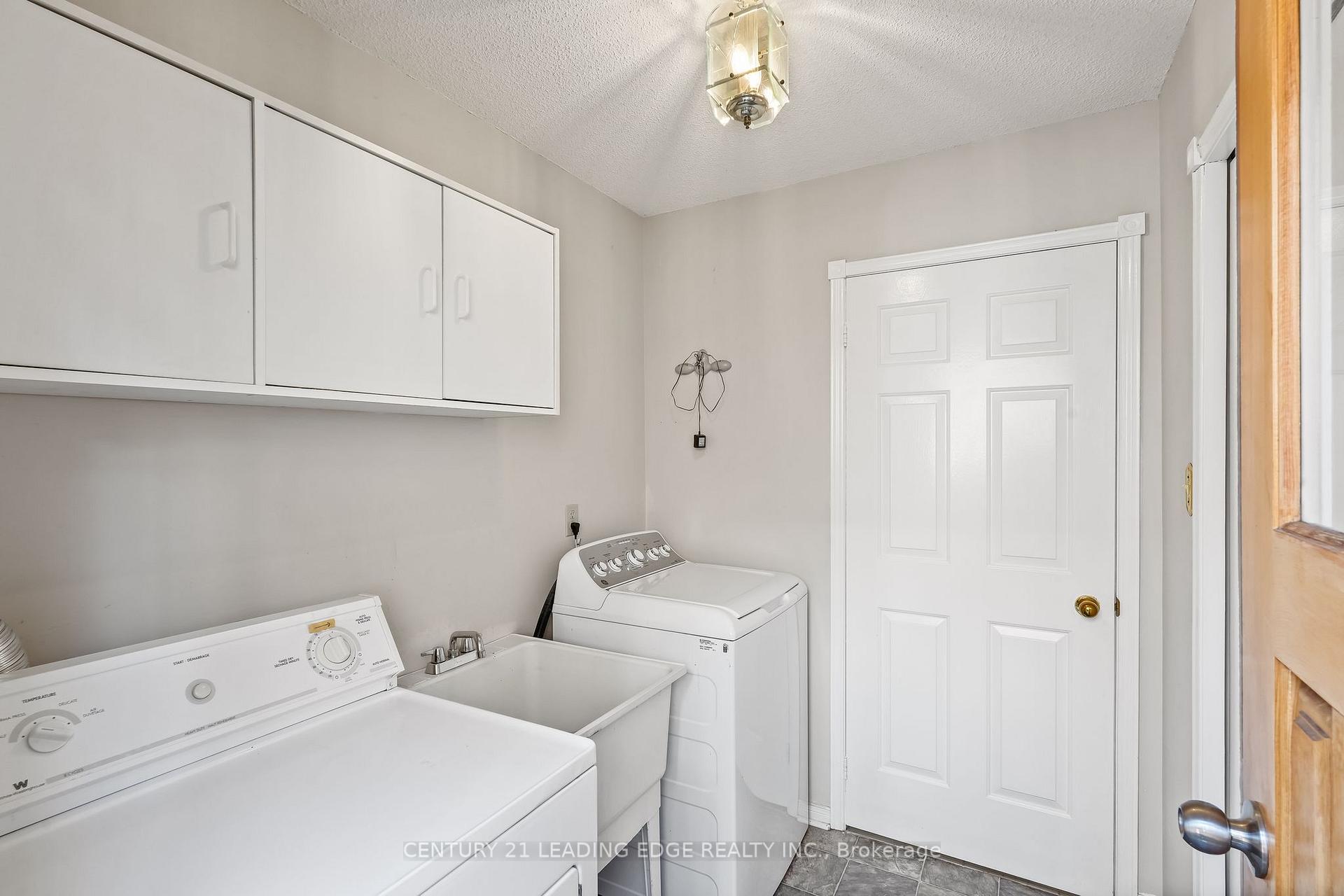 Photo 30 of 34 Henderson Drive, Whitby, Pringle Creek — HOMEH