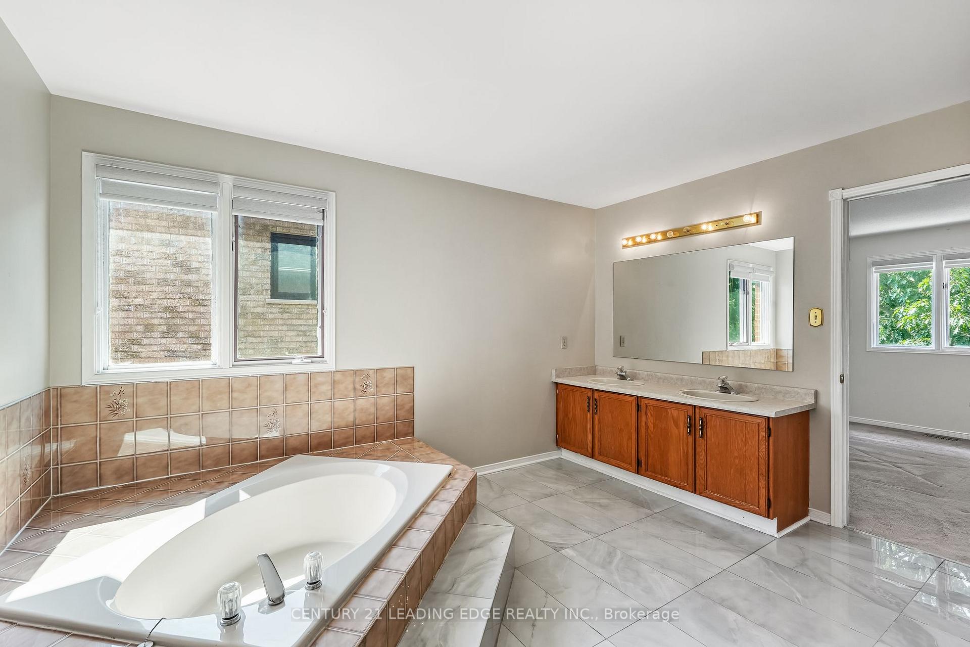 Photo 28 of 34 Henderson Drive, Whitby, Pringle Creek — HOMEH