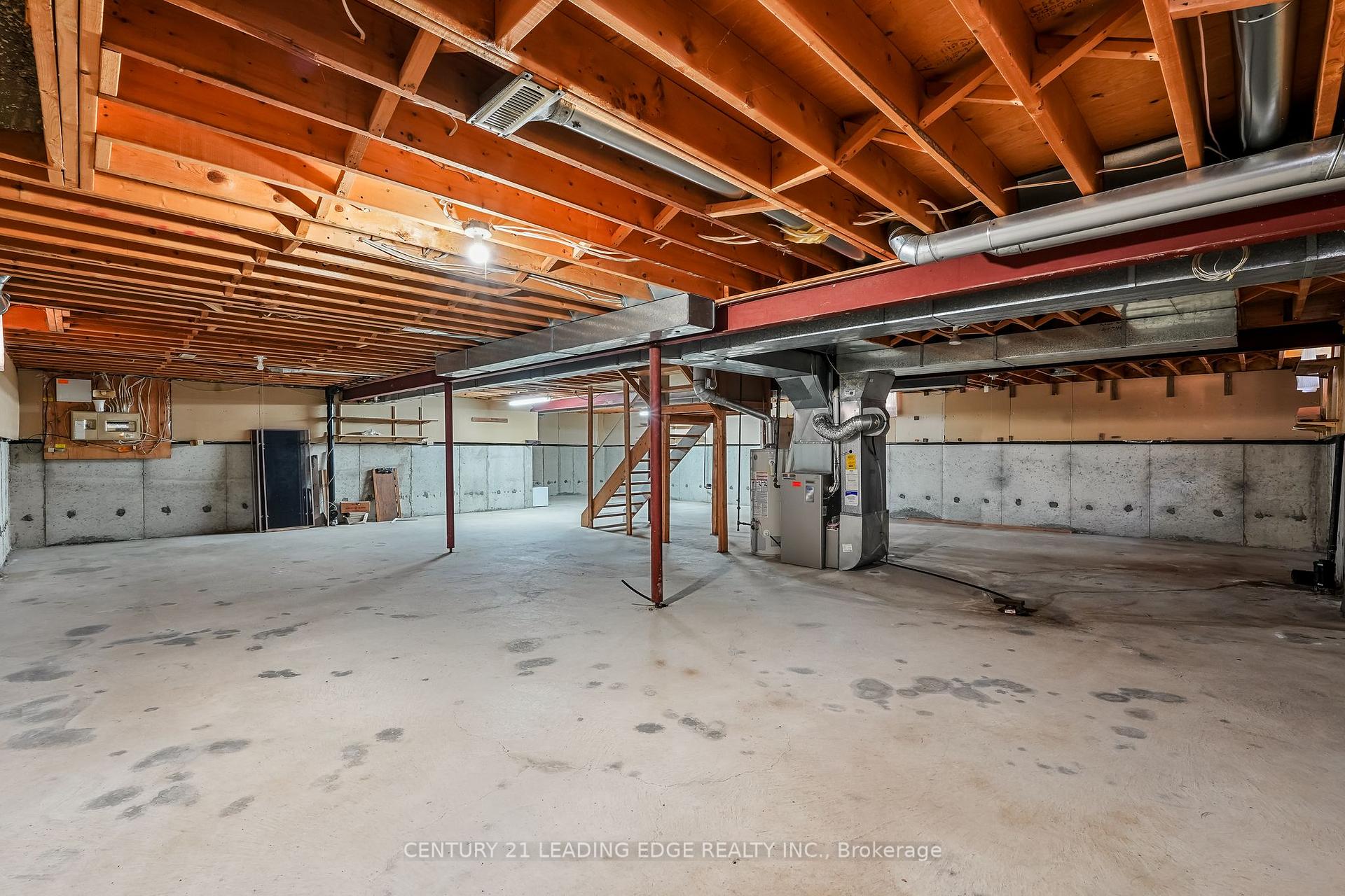 Photo 36 of 34 Henderson Drive, Whitby, Pringle Creek — HOMEH