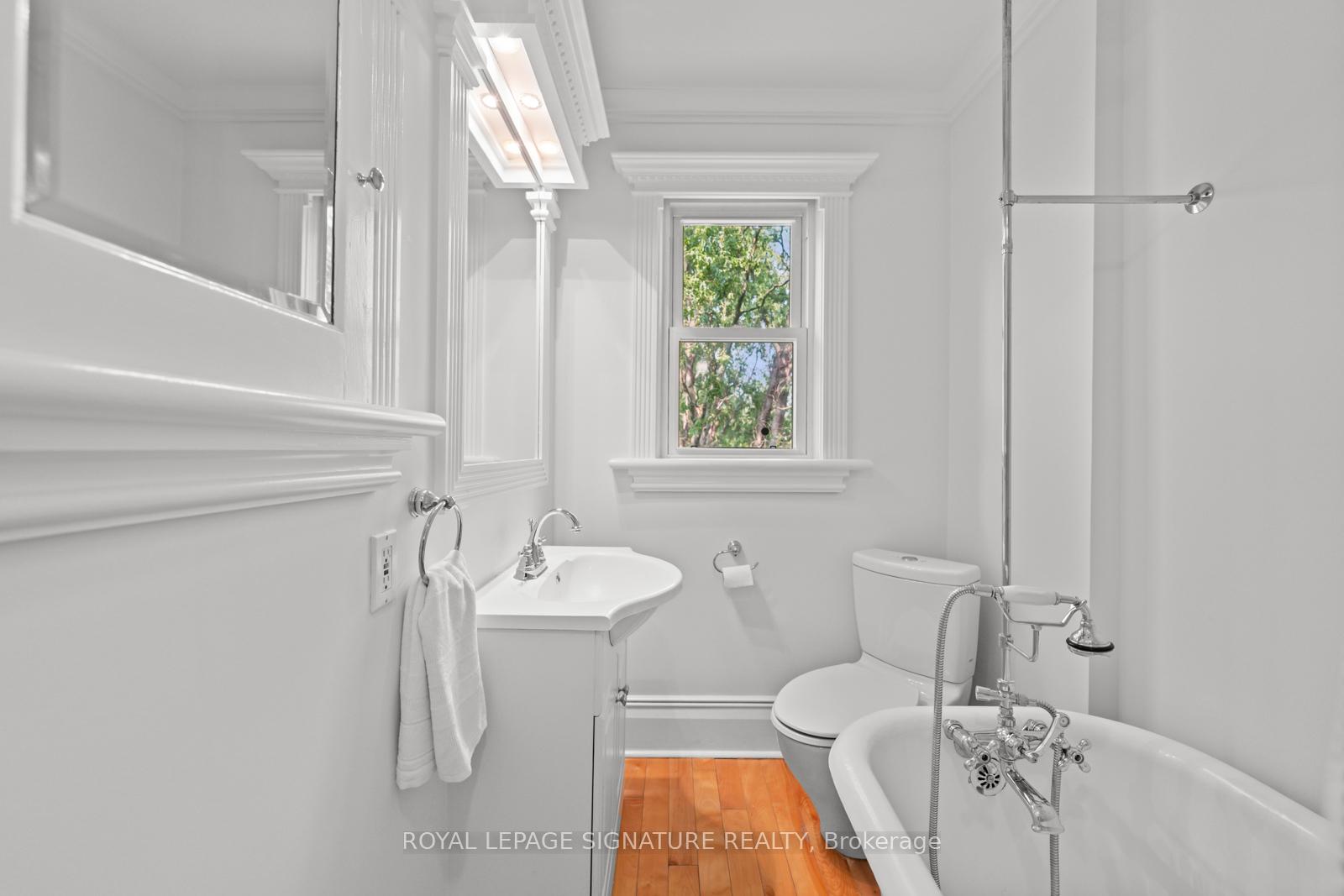 Photo 9 of 247 Highfield Road, Toronto, Greenwood-Coxwell — HOMEH