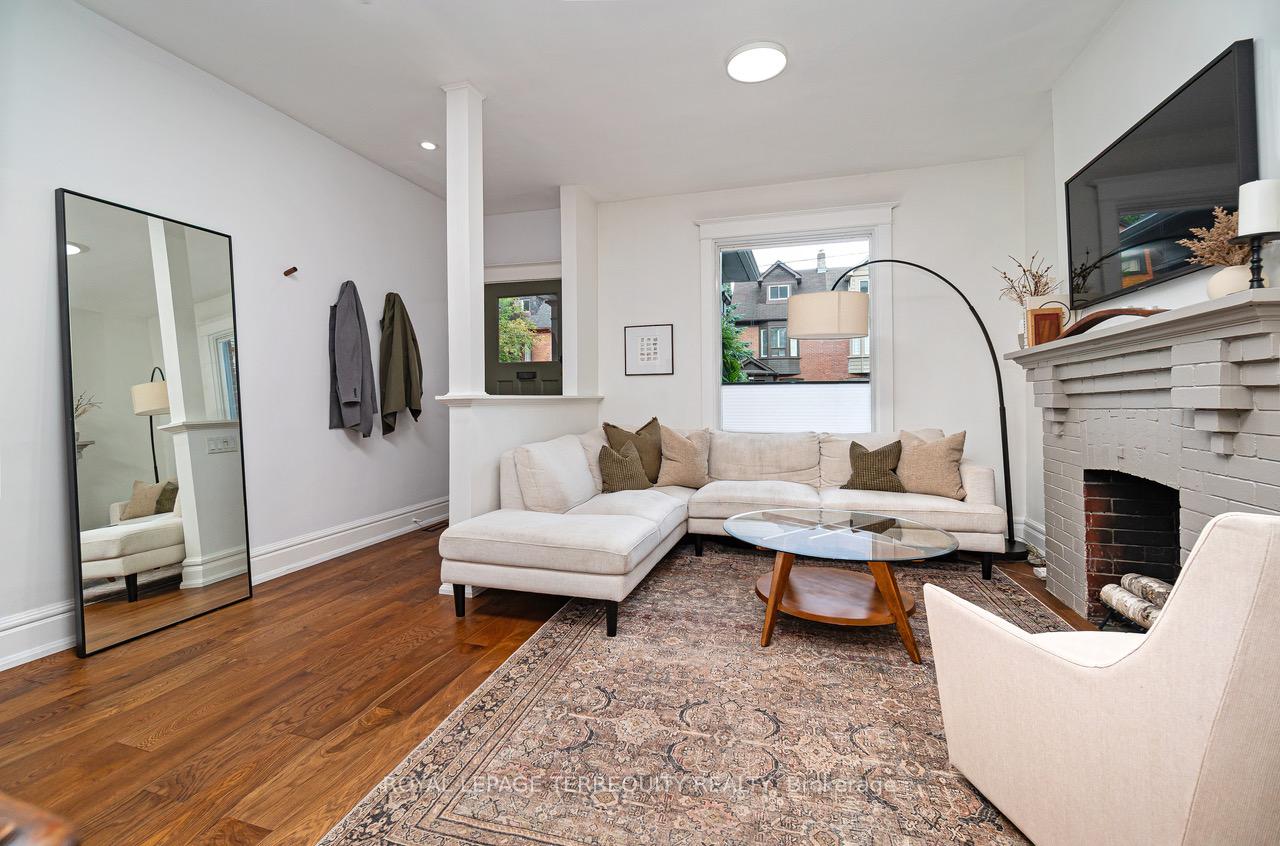 Photo 3 of 14 Badgerow Avenue, Toronto, South Riverdale — HOMEH