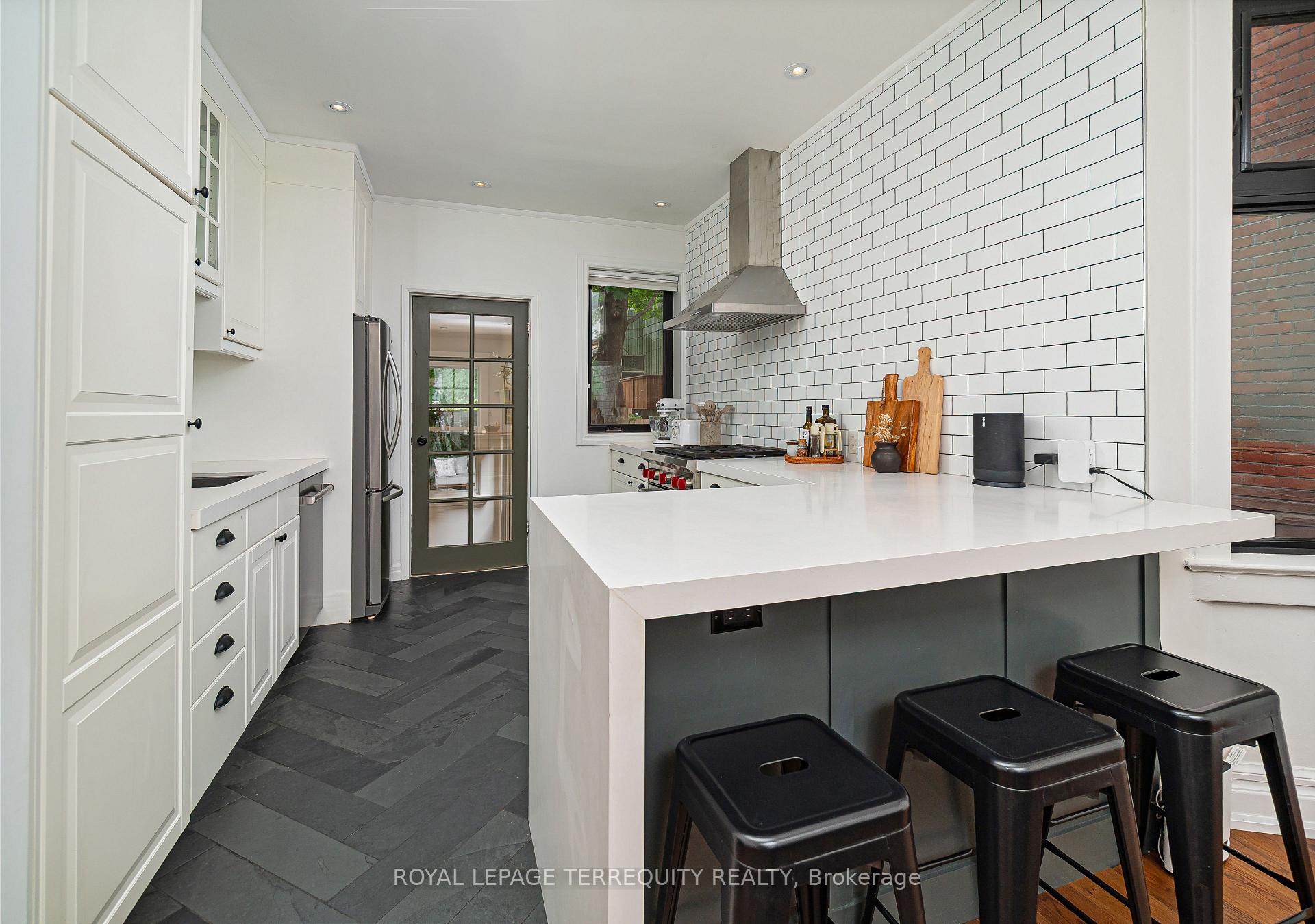 Photo 11 of 14 Badgerow Avenue, Toronto, South Riverdale — HOMEH