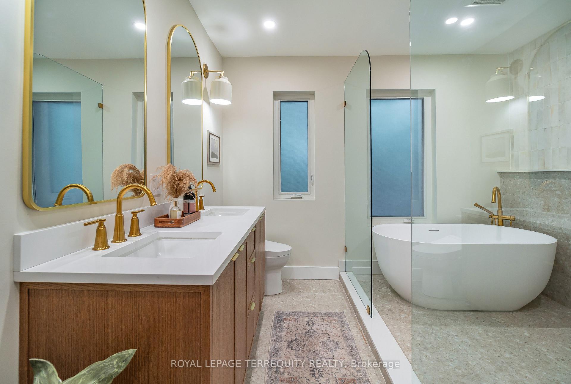 Photo 23 of 14 Badgerow Avenue, Toronto, South Riverdale — HOMEH