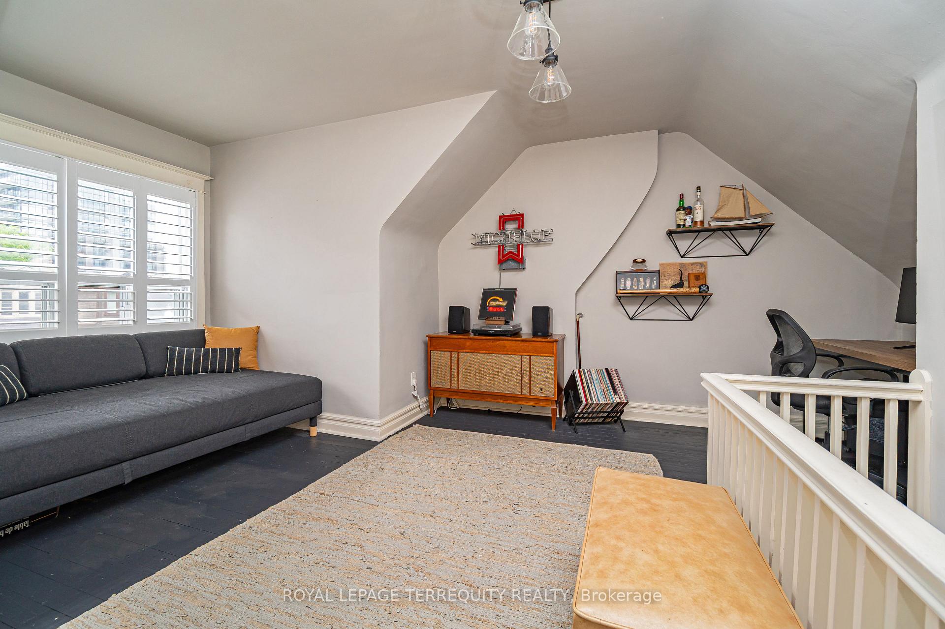 Photo 24 of 14 Badgerow Avenue, Toronto, South Riverdale — HOMEH