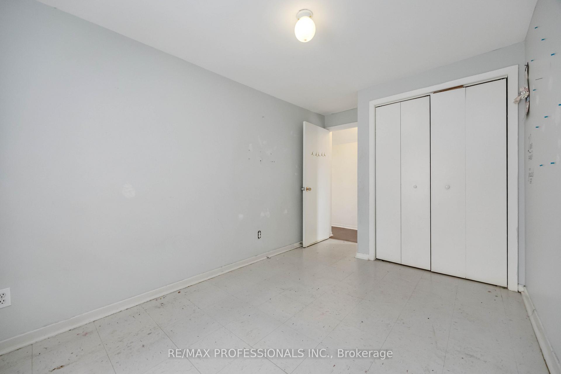 Photo 12 of 220 Main Street, Toronto, East End-Danforth — HOMEH