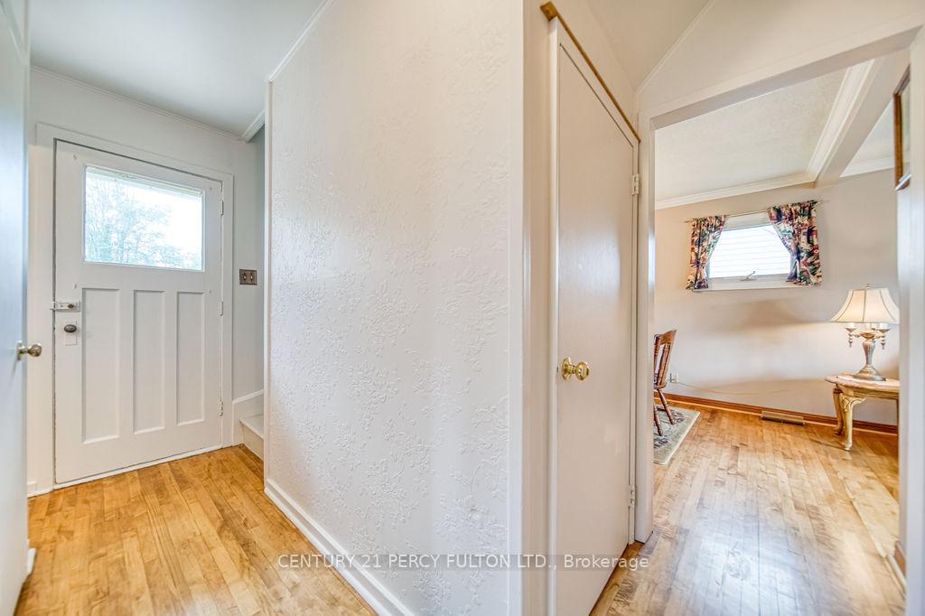 Photo 12 of 106 Admiral Road, Ajax, South East — HOMEH