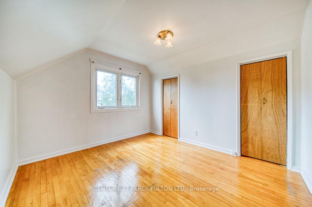 Photo 30 of 106 Admiral Road, Ajax, South East — HOMEH