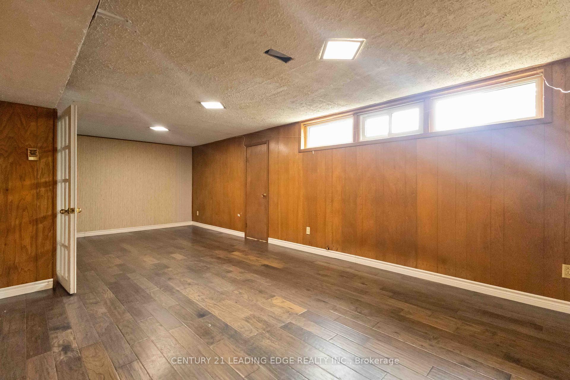 Photo 38 of 322 Hillcroft Street, Oshawa, O'Neill — HOMEH