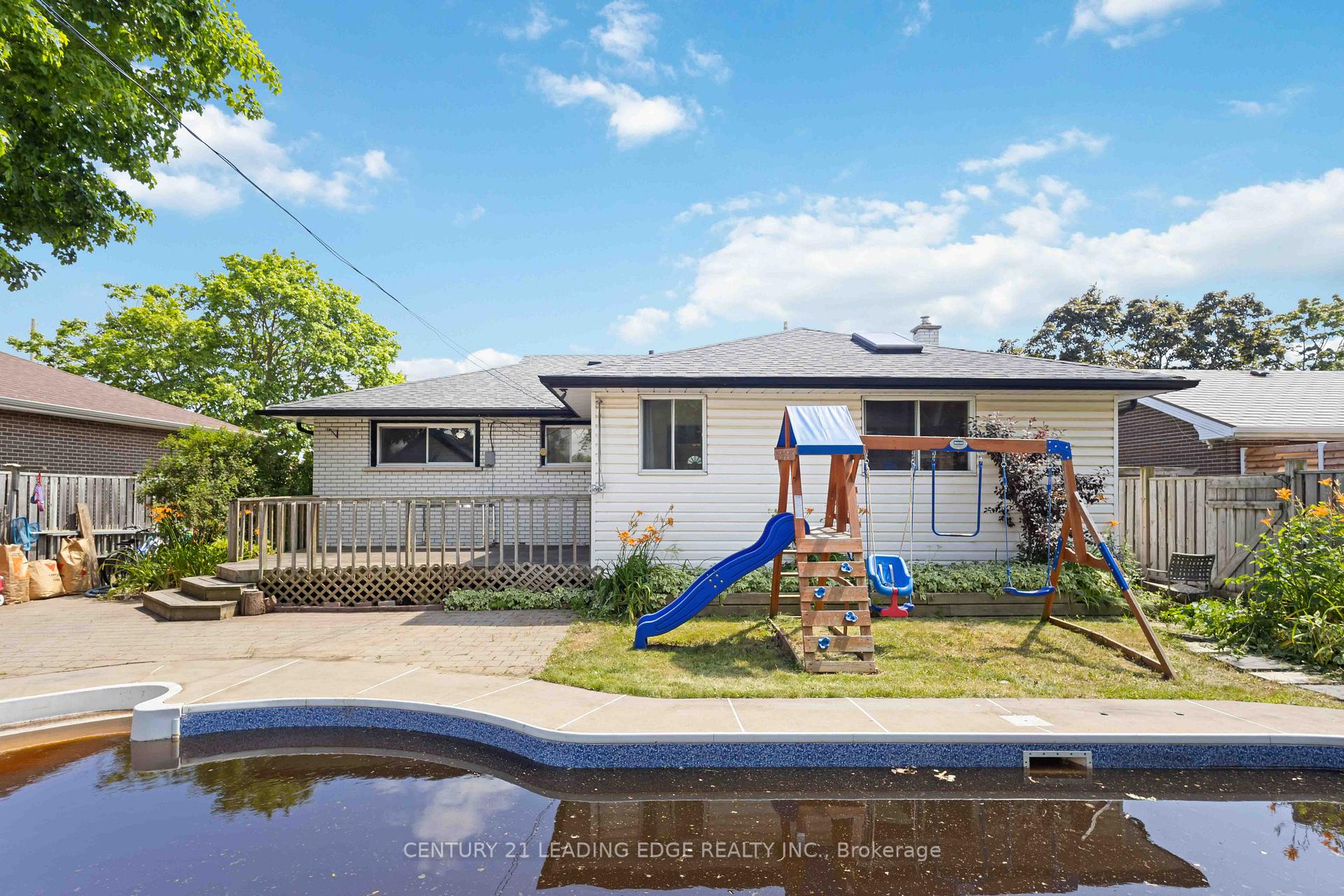Photo 37 of 322 Hillcroft Street, Oshawa, O'Neill — HOMEH