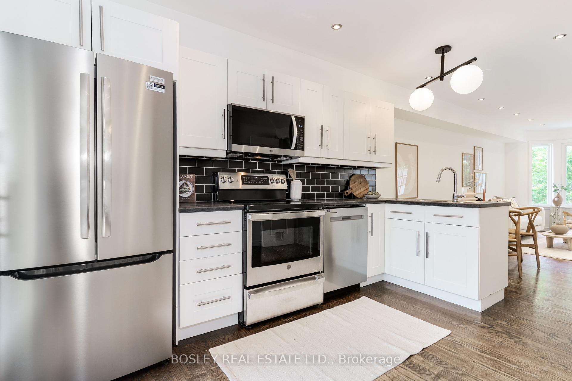 Photo 19 of 90 Walpole Avenue, Toronto, Greenwood-Coxwell — HOMEH