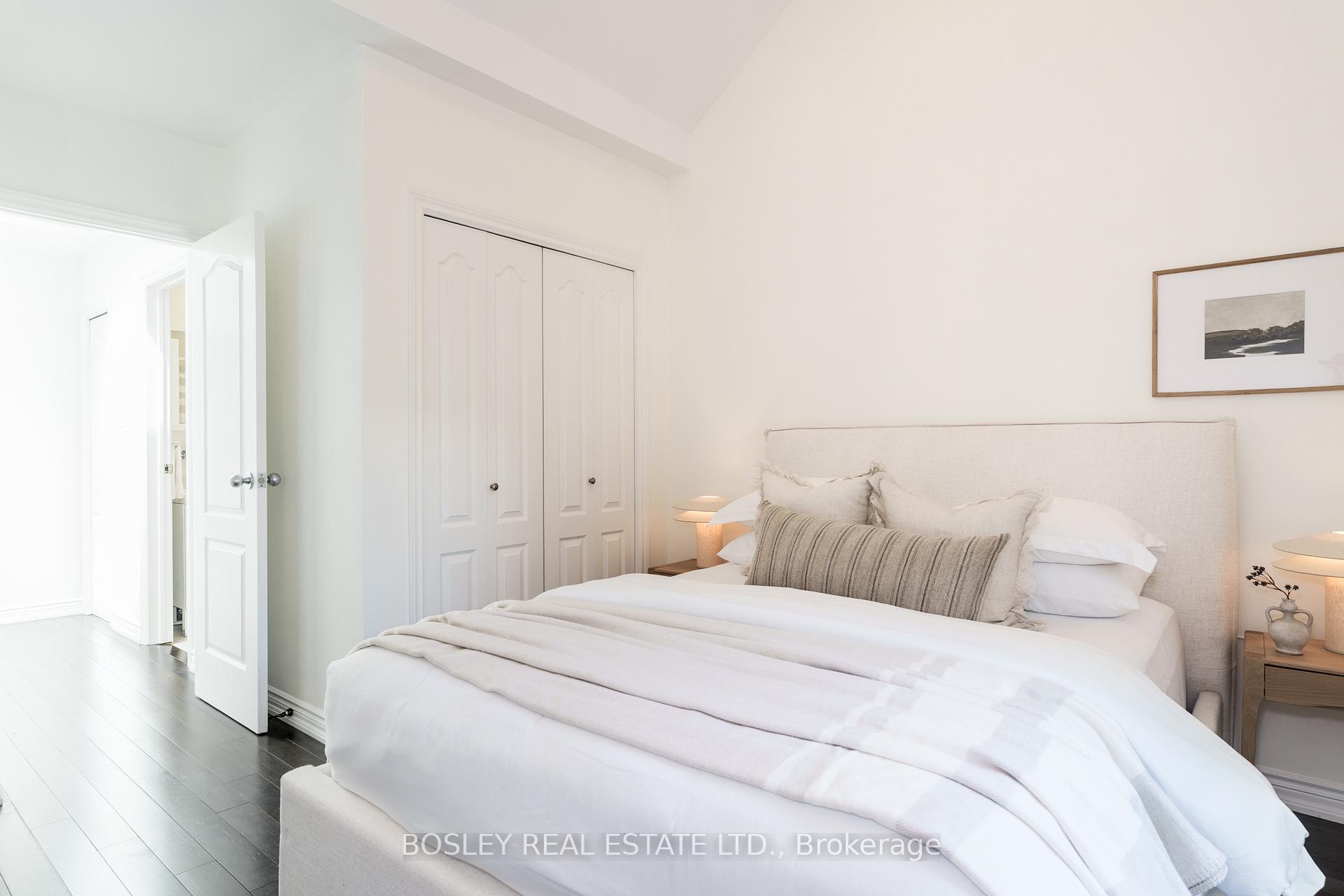 Photo 10 of 90 Walpole Avenue, Toronto, Greenwood-Coxwell — HOMEH