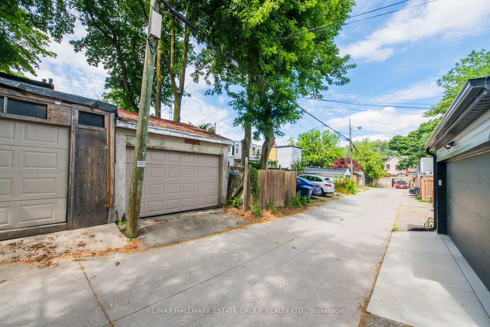 Photo 13 of 3 Murdock Avenue, Toronto, Woodbine Corridor — HOMEH