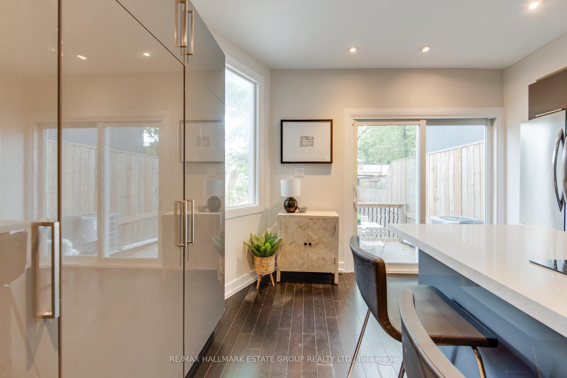 Photo 10 of 3 Murdock Avenue, Toronto, Woodbine Corridor — HOMEH
