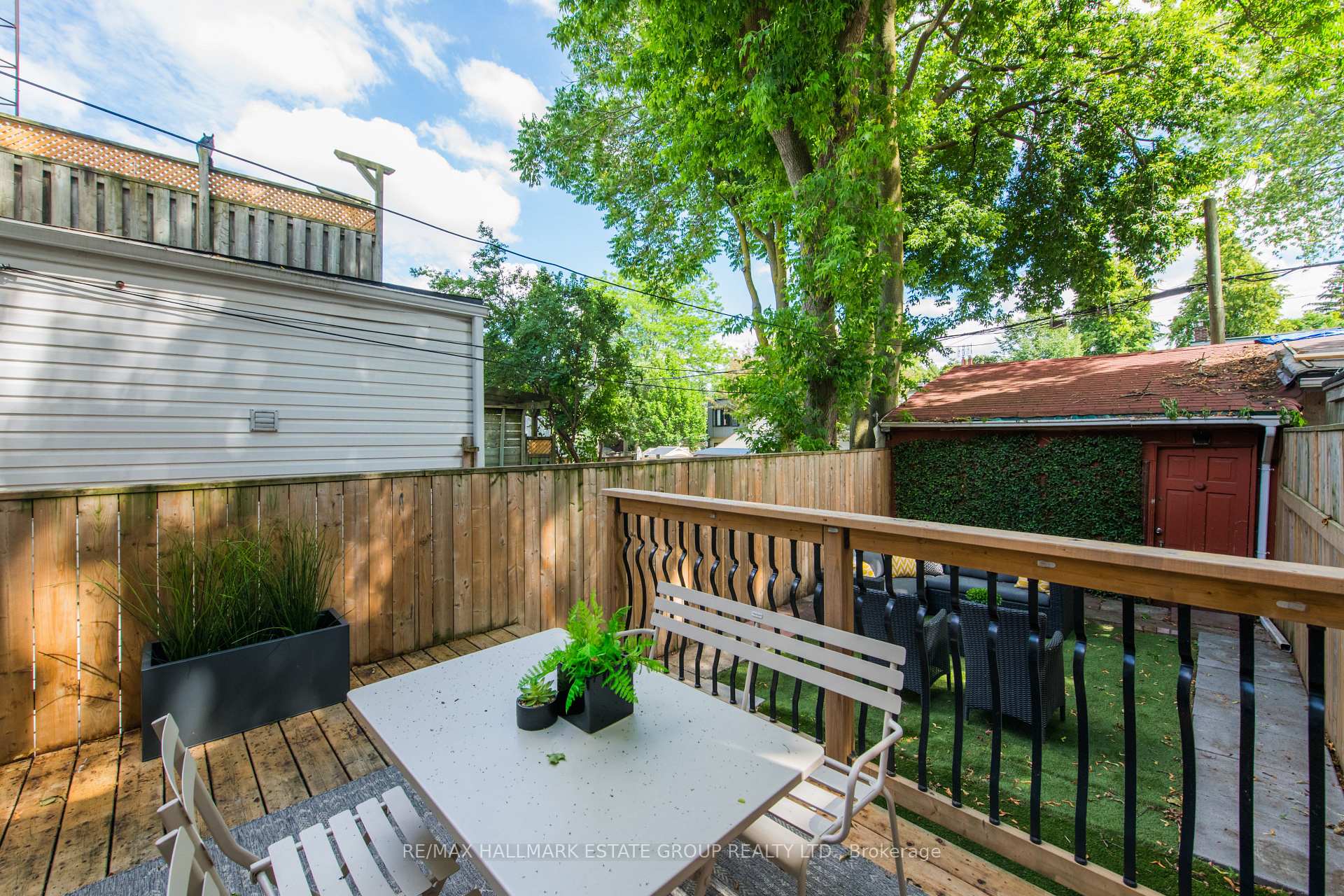 Photo 9 of 3 Murdock Avenue, Toronto, Woodbine Corridor — HOMEH