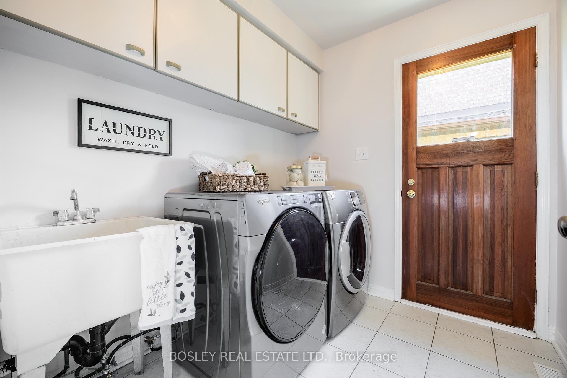 Photo 10 of 26 Corner Stone Crescent, Whitby, Rolling Acres — HOMEH
