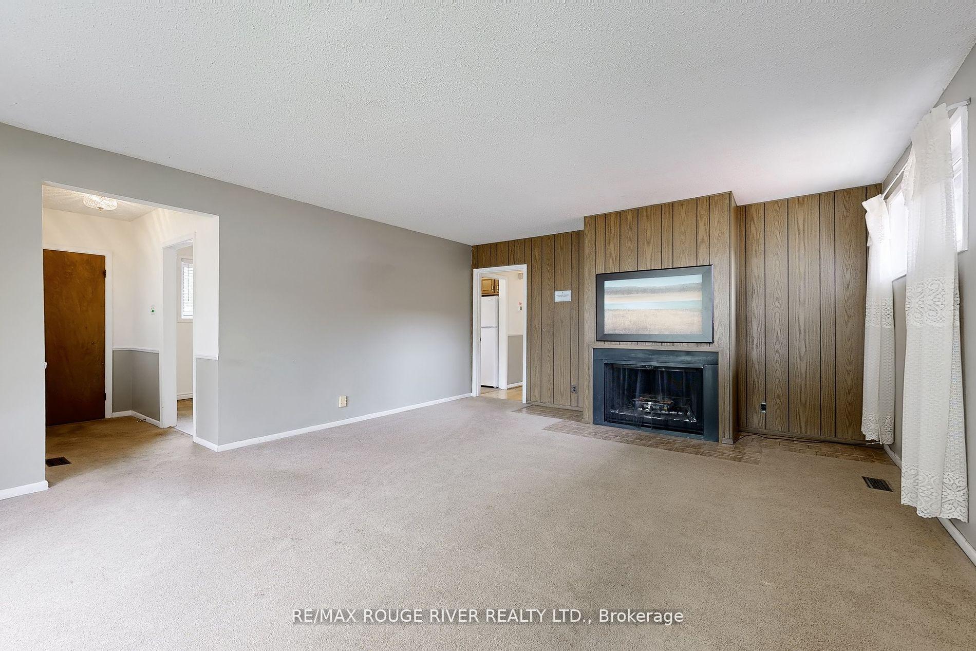Photo 15 of 1373 Poprad Avenue, Pickering, Bay Ridges — HOMEH