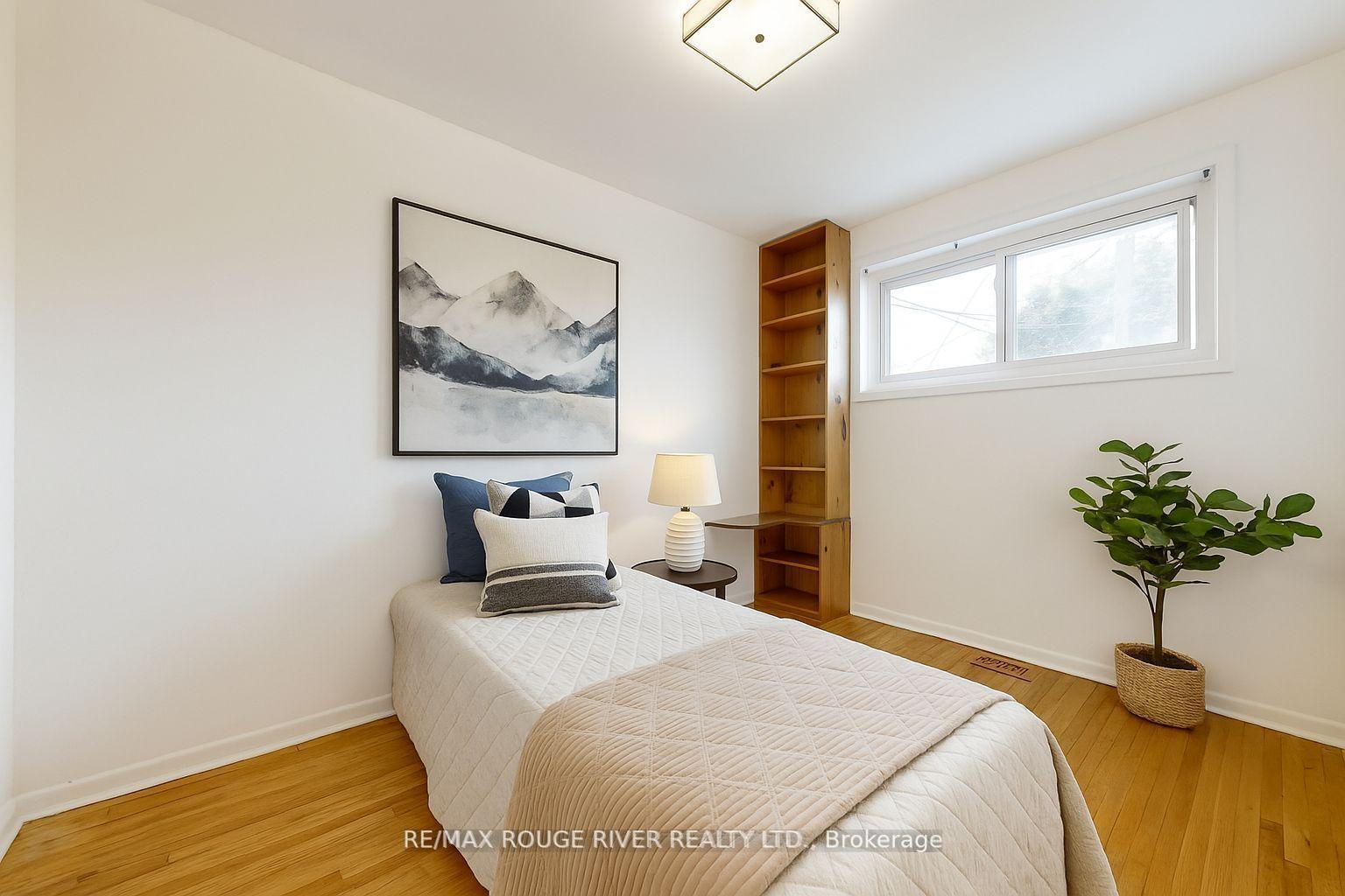 Photo 16 of 1373 Poprad Avenue, Pickering, Bay Ridges — HOMEH