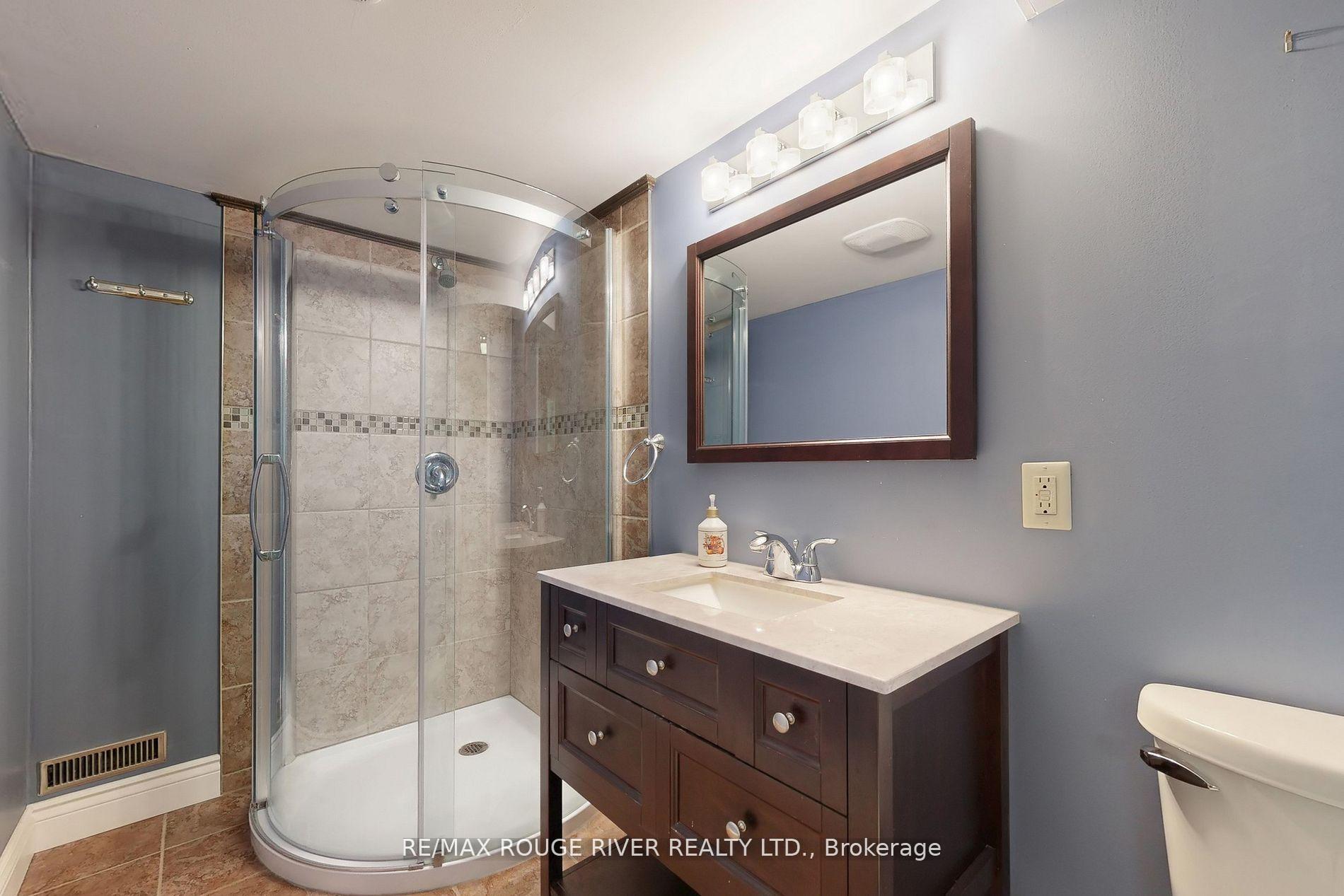 Photo 26 of 1373 Poprad Avenue, Pickering, Bay Ridges — HOMEH