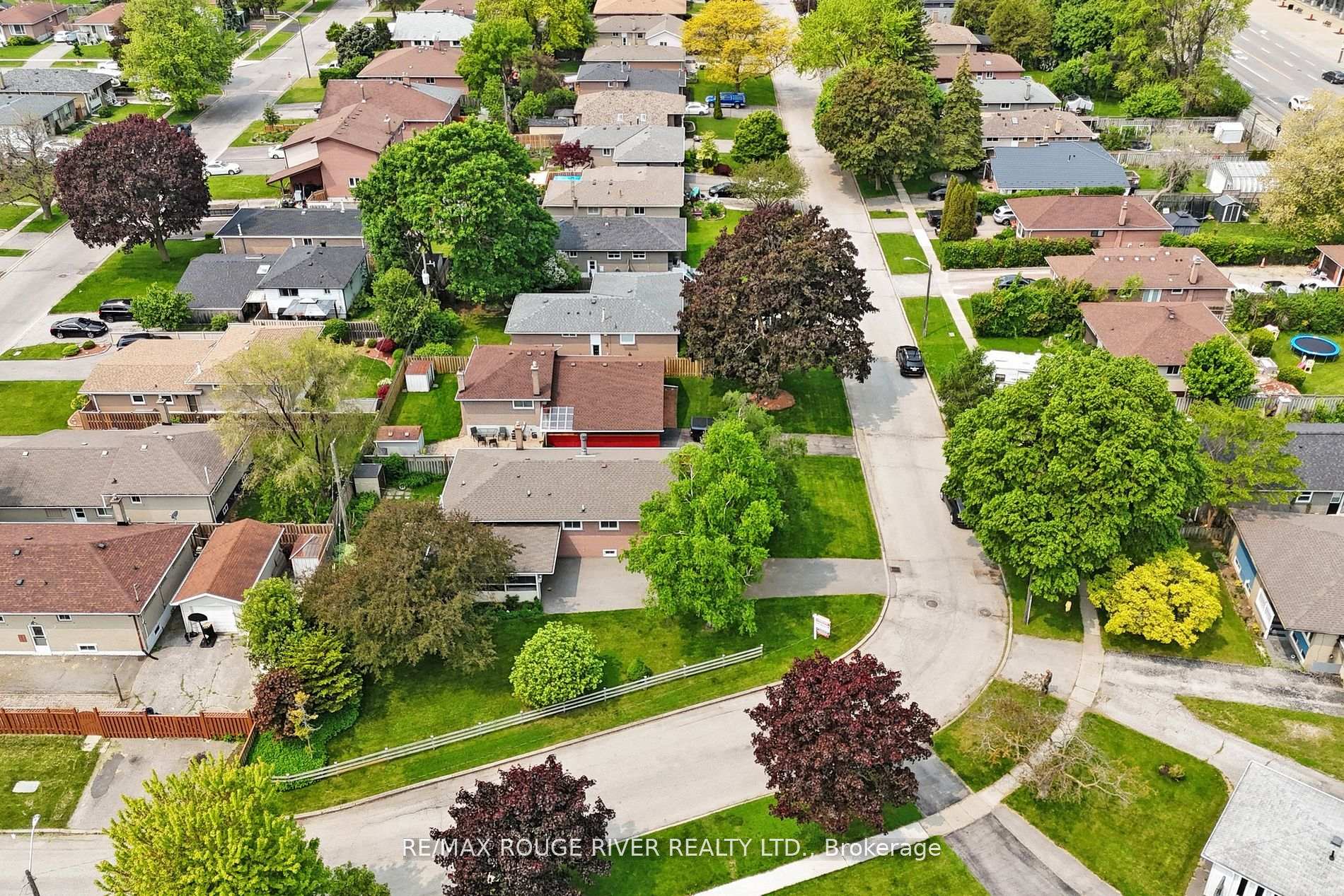 Photo 37 of 1373 Poprad Avenue, Pickering, Bay Ridges — HOMEH