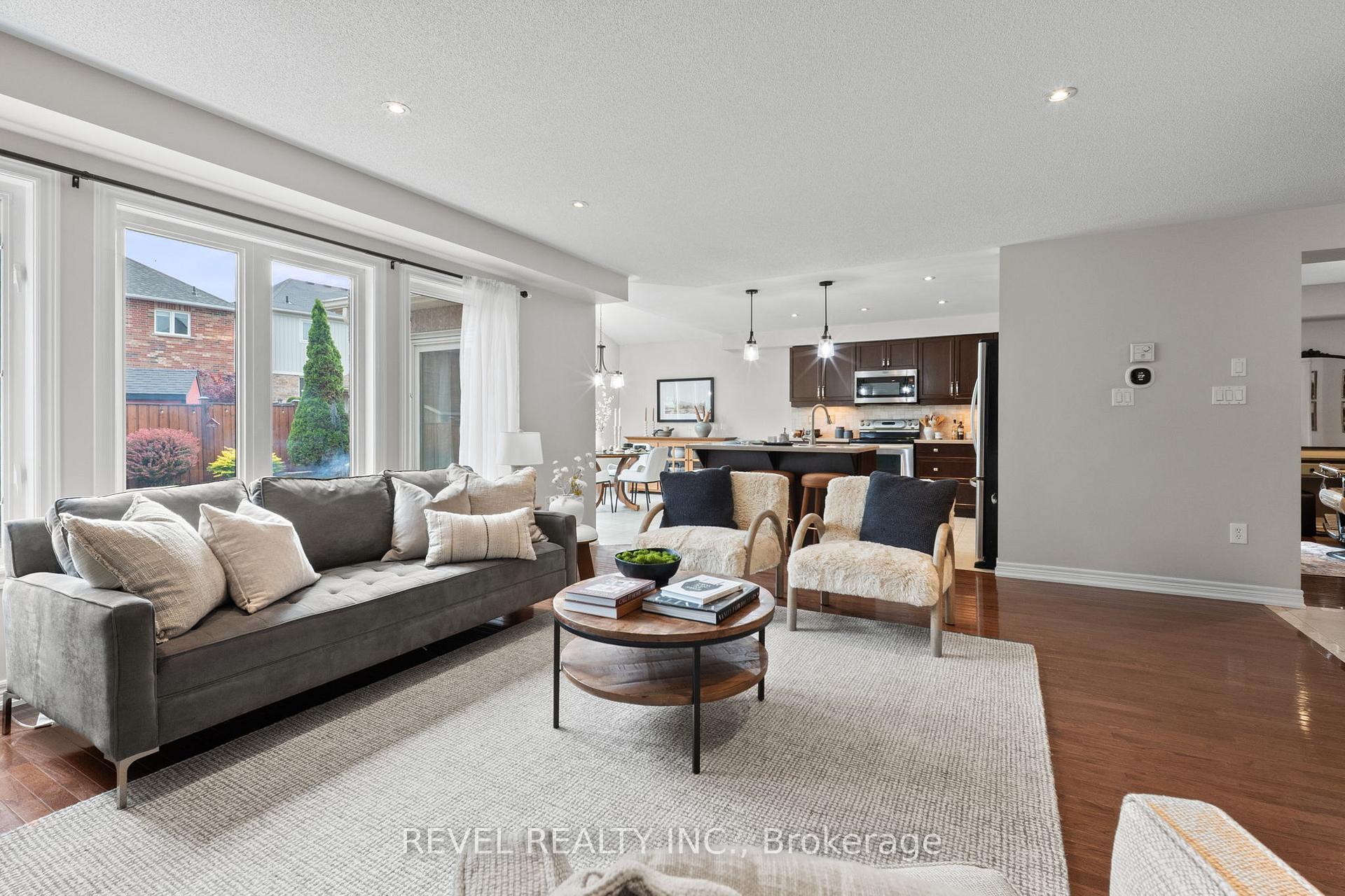 Photo 14 of 14 Kaukonen Court, Clarington, Bowmanville — HOMEH