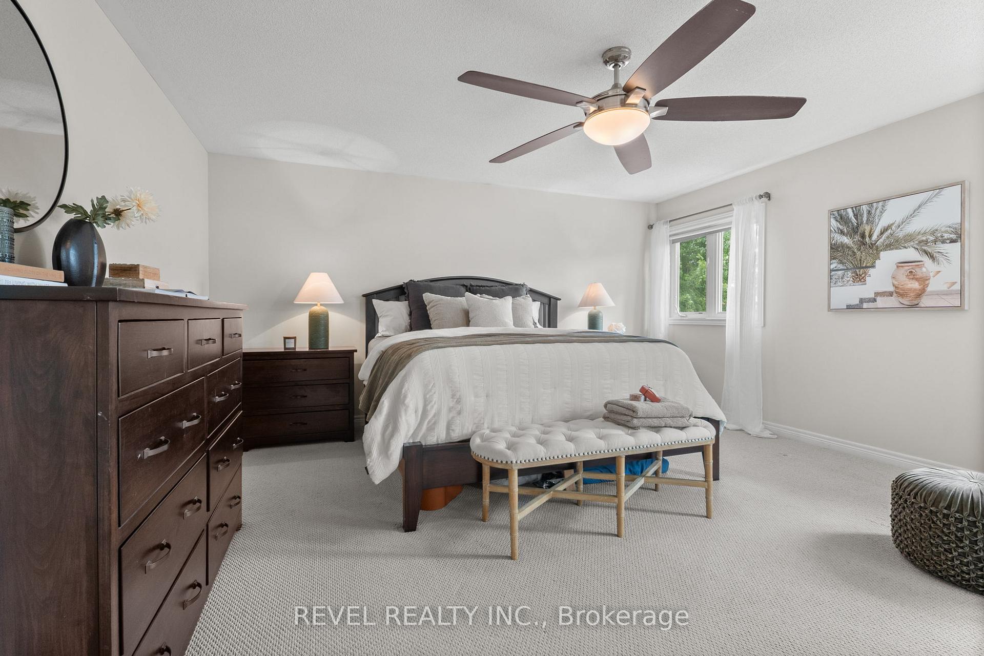 Photo 16 of 14 Kaukonen Court, Clarington, Bowmanville — HOMEH