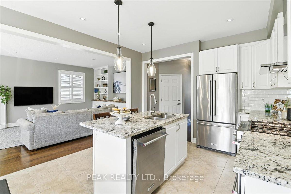 Photo 17 of 2508 Standardbred Drive, Oshawa, Windfields — HOMEH