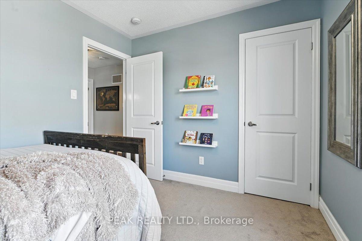 Photo 9 of 2508 Standardbred Drive, Oshawa, Windfields — HOMEH