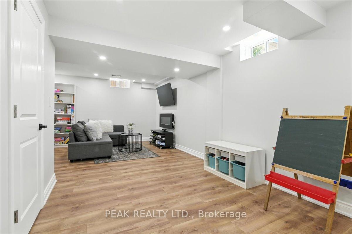 Photo 31 of 2508 Standardbred Drive, Oshawa, Windfields — HOMEH