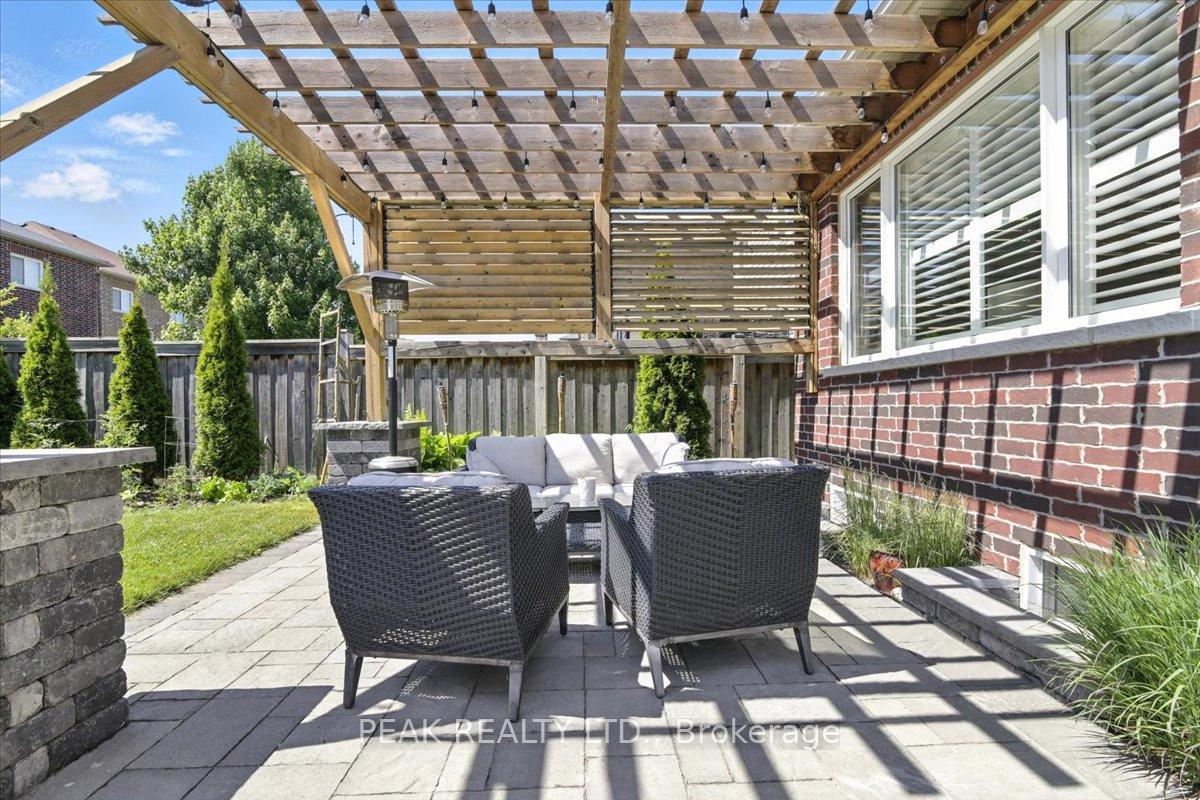 Photo 26 of 2508 Standardbred Drive, Oshawa, Windfields — HOMEH