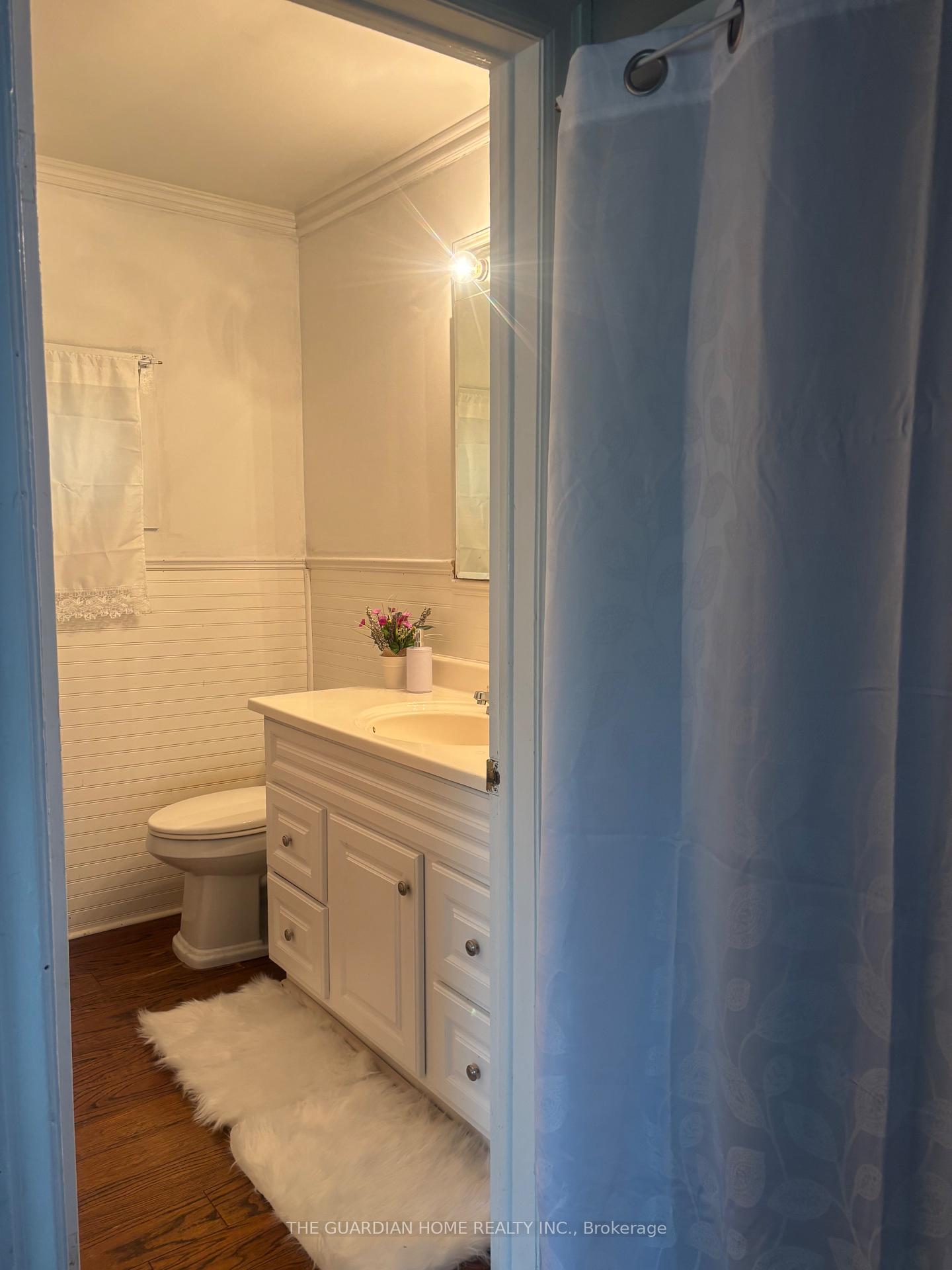 Photo 7 of 211 Park Road S, Oshawa, Vanier — HOMEH