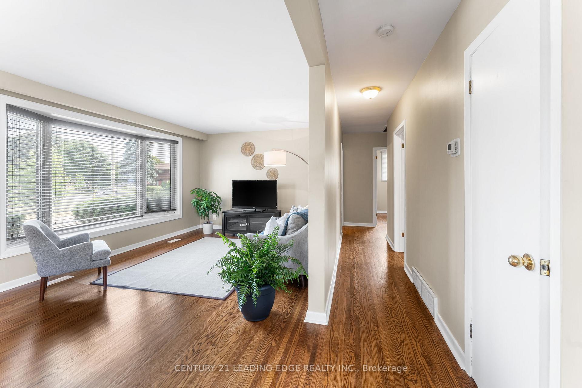 Photo 22 of 701 Taylor Avenue, Oshawa, Donevan — HOMEH