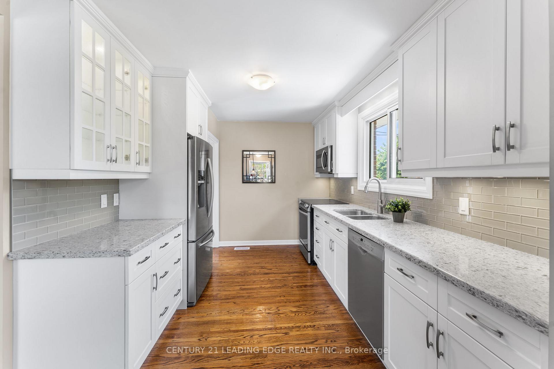 Photo 13 of 701 Taylor Avenue, Oshawa, Donevan — HOMEH
