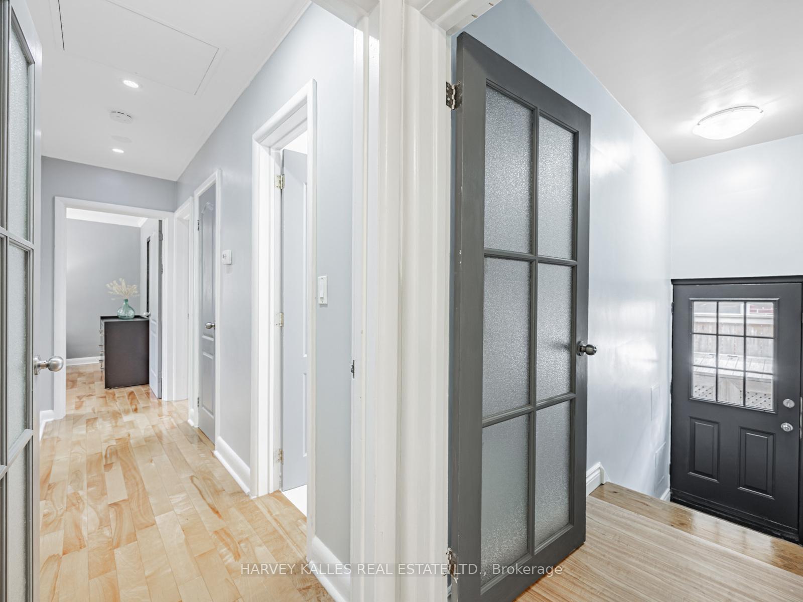 Photo 2 of 47 Basildon Crescent, Scarborough, Cliffcrest — HOMEH