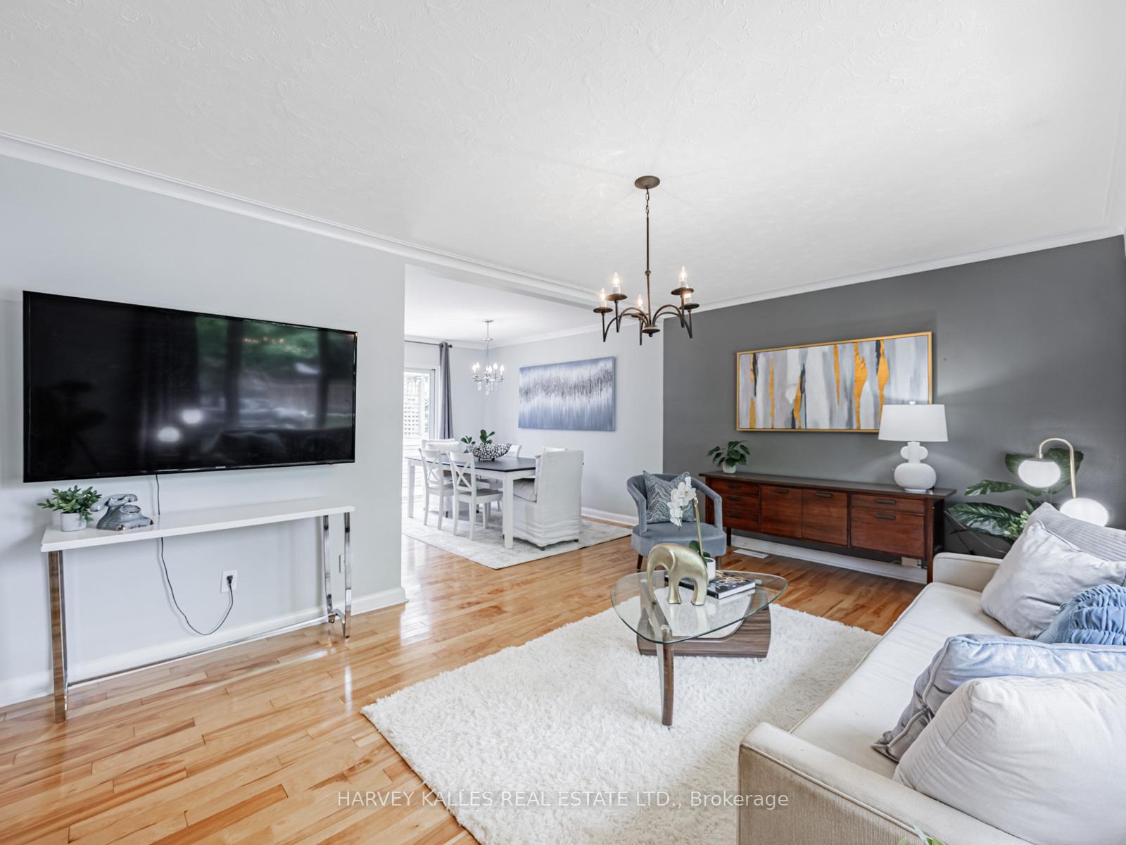 Photo 9 of 47 Basildon Crescent, Scarborough, Cliffcrest — HOMEH