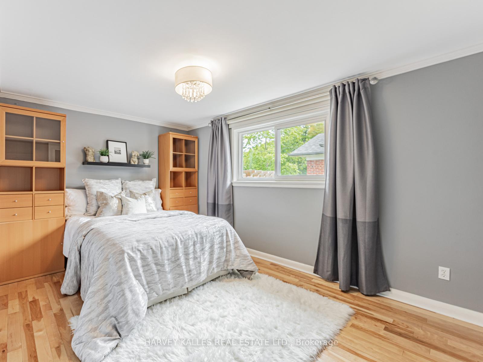 Photo 13 of 47 Basildon Crescent, Scarborough, Cliffcrest — HOMEH