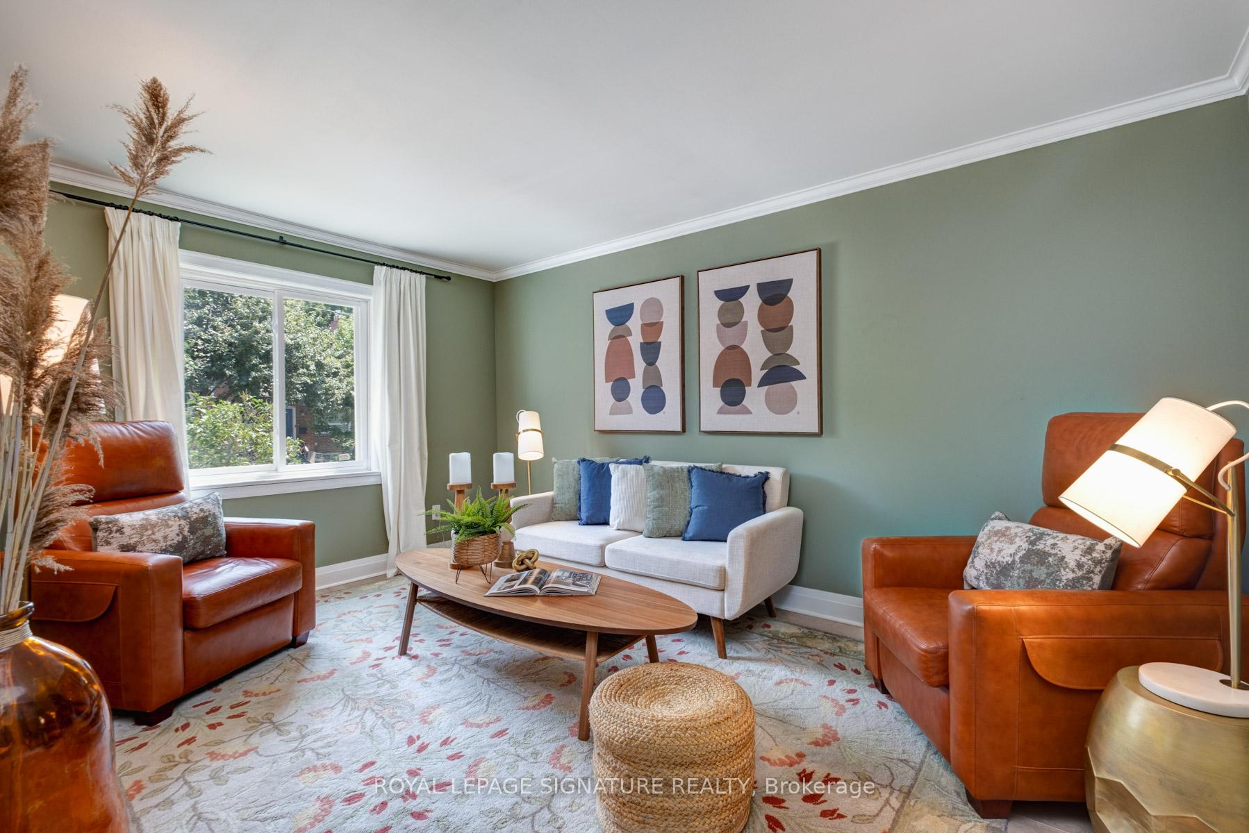 Photo 8 of 216 Holborne Avenue, Toronto, Woodbine-Lumsden — HOMEH