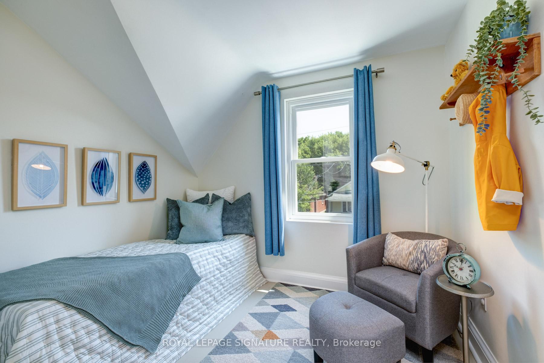 Photo 14 of 216 Holborne Avenue, Toronto, Woodbine-Lumsden — HOMEH