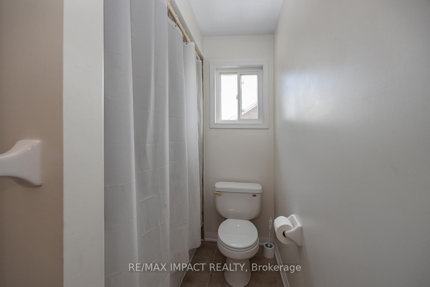 Photo 21 of 1555 Quail Run Drive, Oshawa, Taunton — HOMEH
