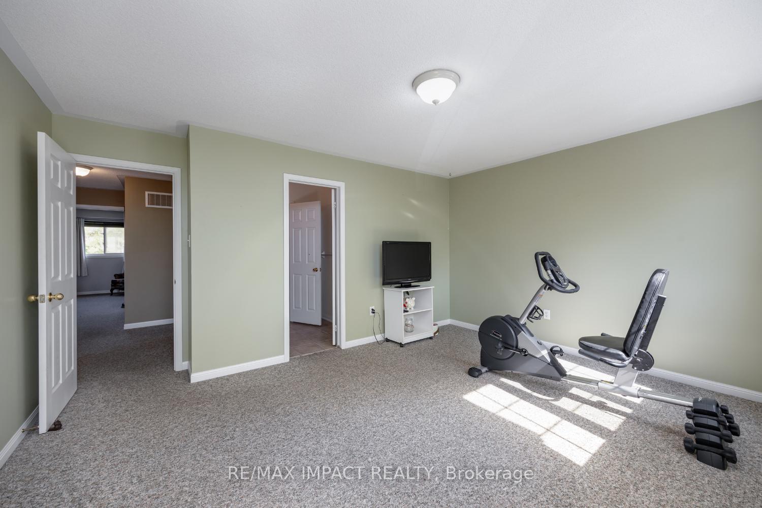 Photo 25 of 1555 Quail Run Drive, Oshawa, Taunton — HOMEH