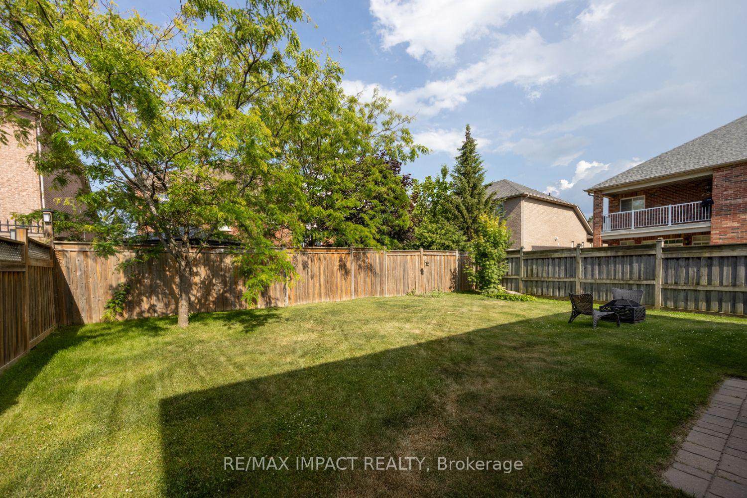 Photo 32 of 1555 Quail Run Drive, Oshawa, Taunton — HOMEH
