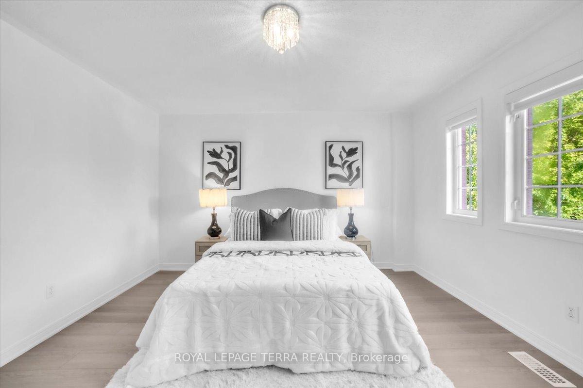Photo 27 of 67 Dadson Drive, Clarington, Bowmanville — HOMEH