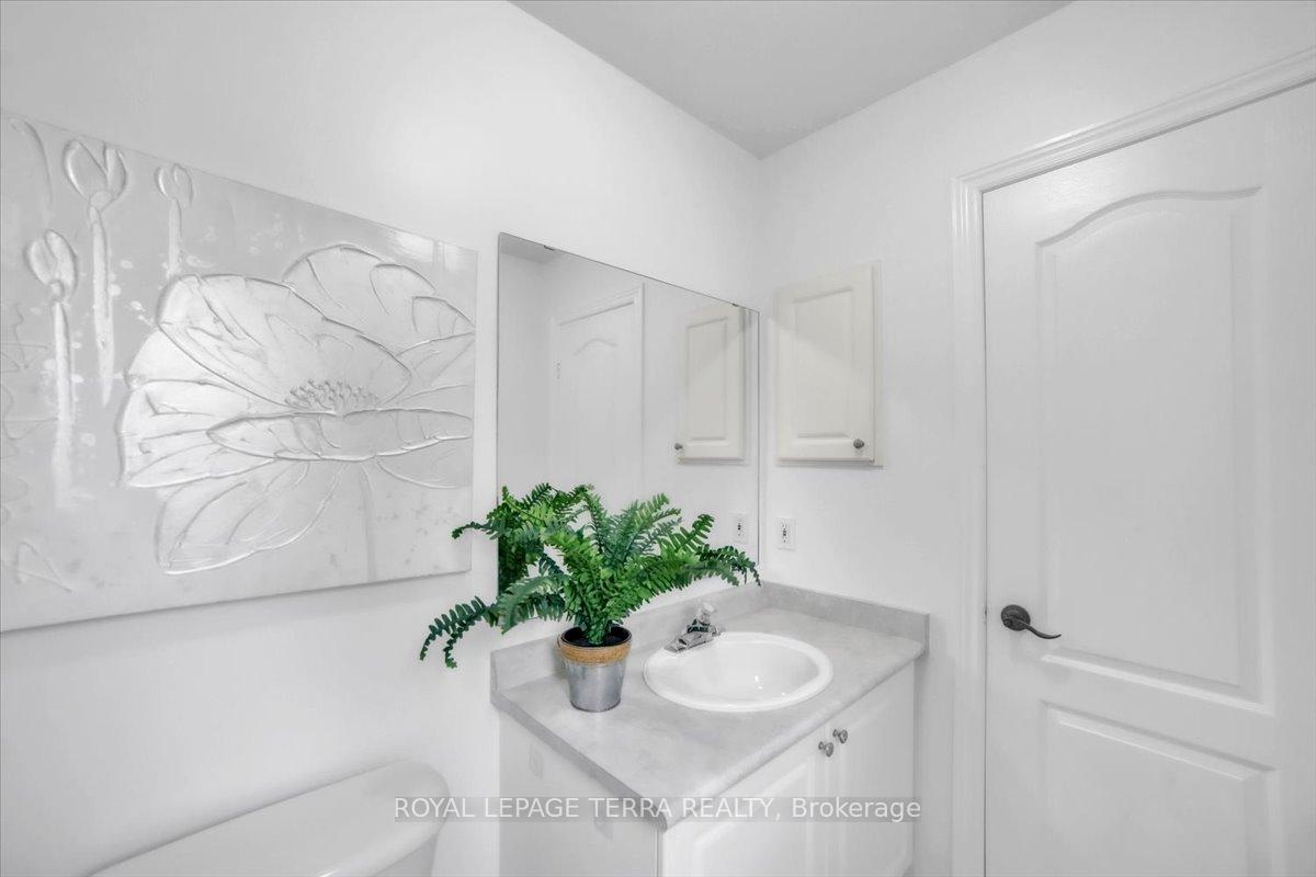 Photo 30 of 67 Dadson Drive, Clarington, Bowmanville — HOMEH